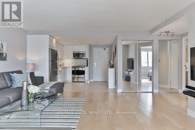 1603 - 25 Grenville Street, Toronto, Ontario  M4Y 2X5 - Photo 10 - C12732664