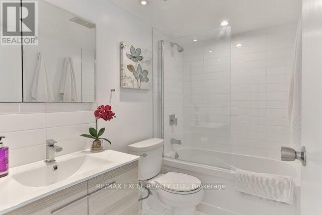 1603 - 25 Grenville Street, Toronto, Ontario  M4Y 2X5 - Photo 16 - C12732664