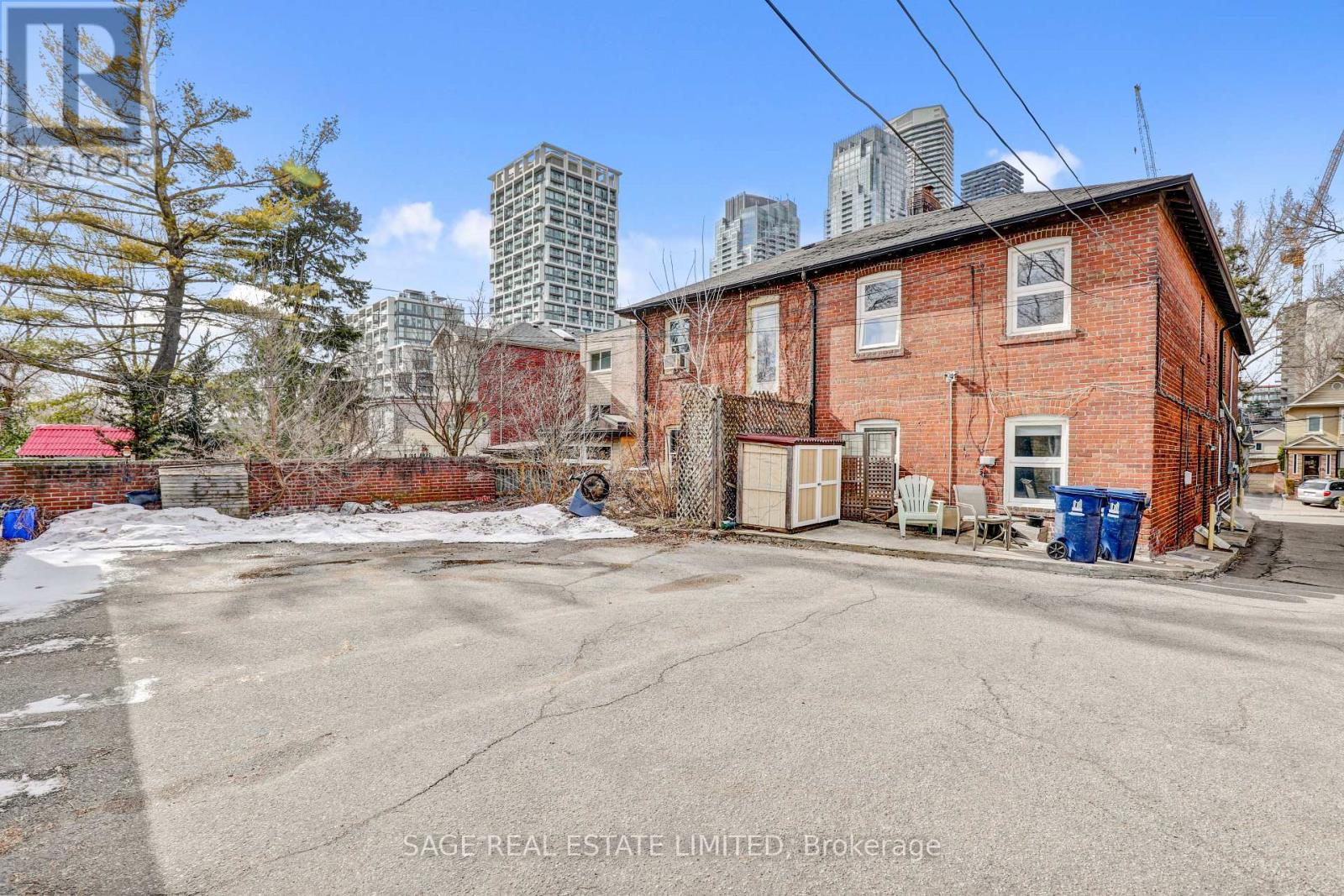 Upper - 95 Hillsdale Avenue E, Toronto, Ontario  M4S 1T4 - Photo 16 - C12732710