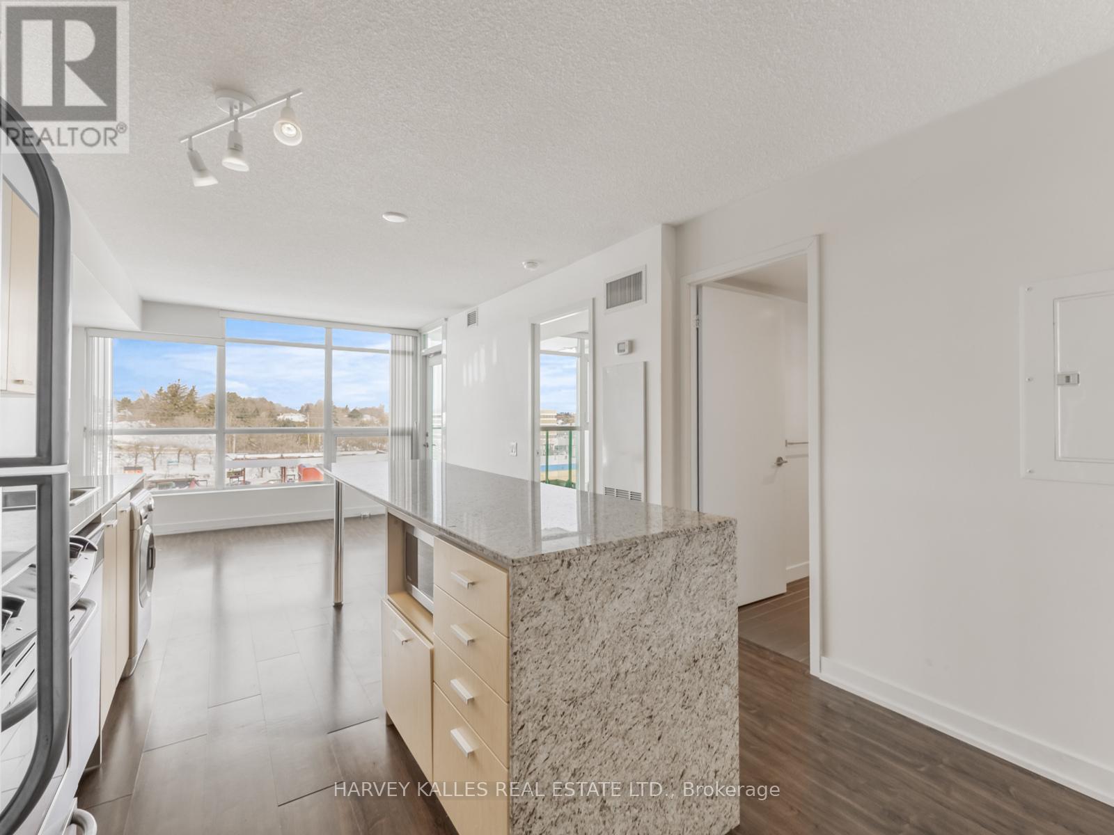 308 - 15 Singer Court, Toronto, Ontario  M2K 0B1 - Photo 5 - C12732726