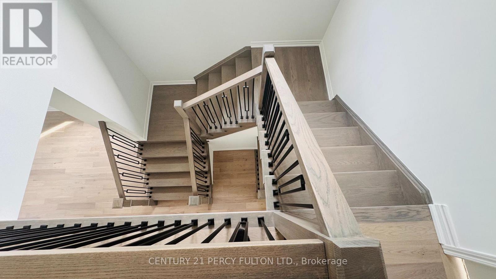 1453 Mockingbird Square, Pickering, Ontario  L1X 0N8 - Photo 14 - E12732550