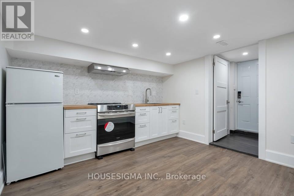 LOWER - 334 RIVERDALE AVENUE, Toronto, Ontario