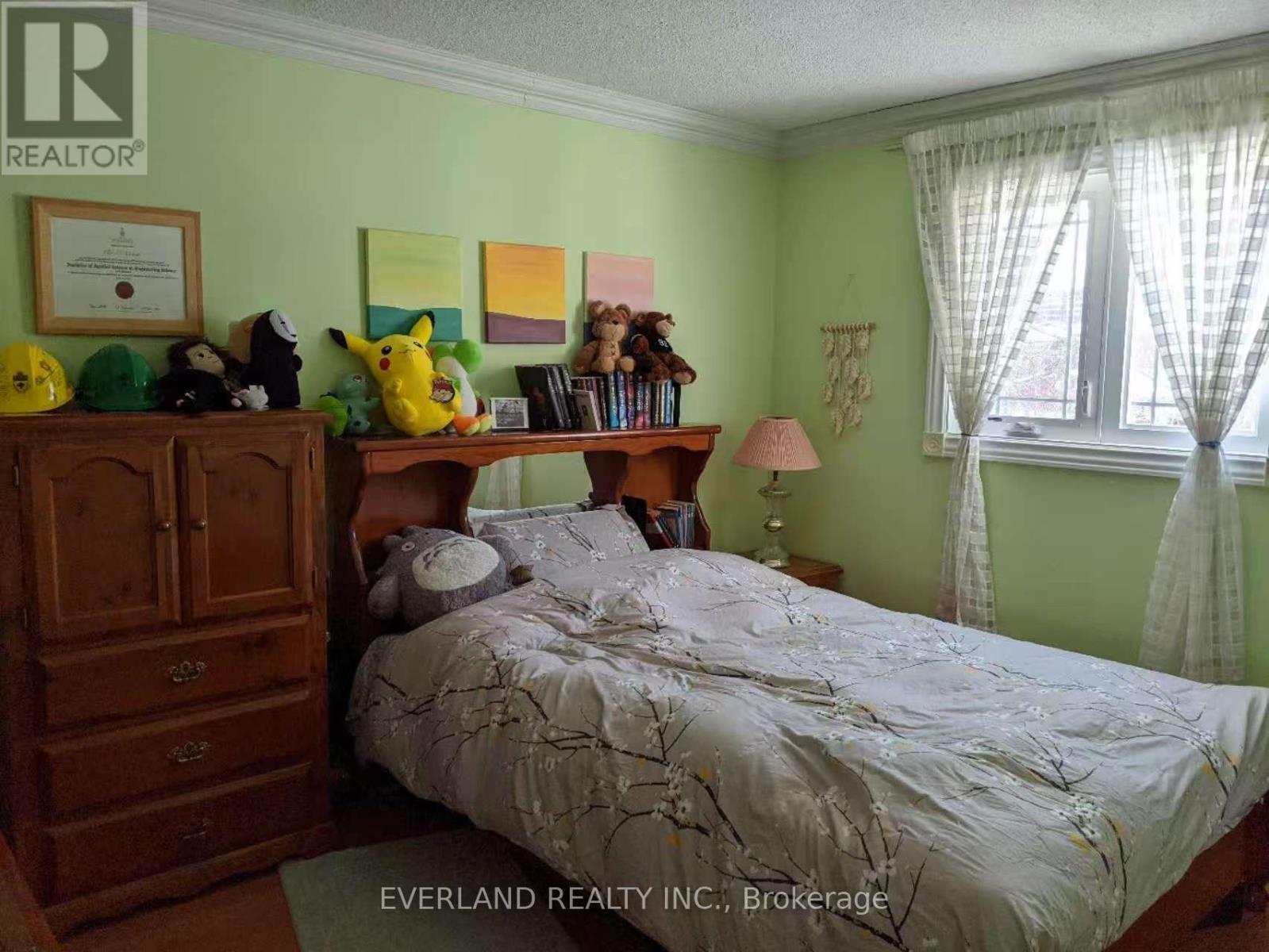 36 Rainthorpe Crescent, Toronto, Ontario  M1W 3S7 - Photo 11 - E12732712