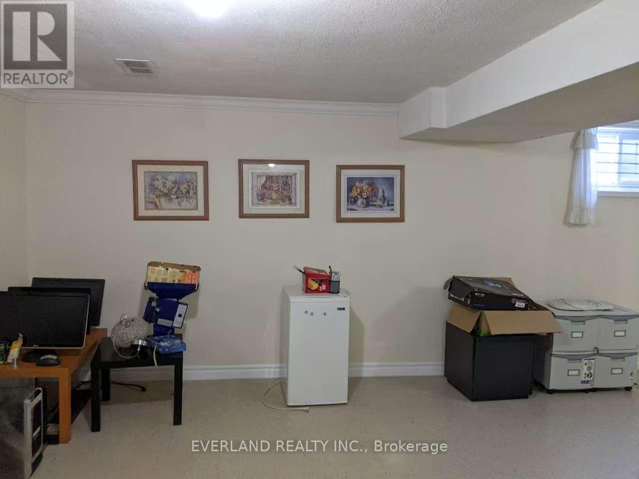 36 Rainthorpe Crescent, Toronto, Ontario  M1W 3S7 - Photo 14 - E12732712