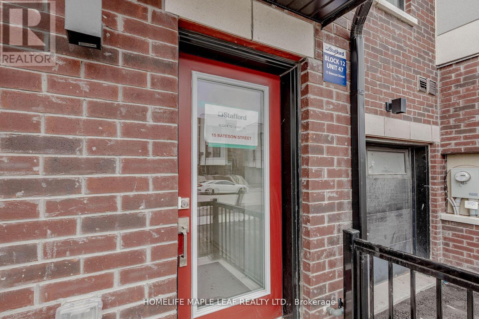 15 Bateson Street, Ajax, Ontario  L1S 7M3 - Photo 4 - E12732714