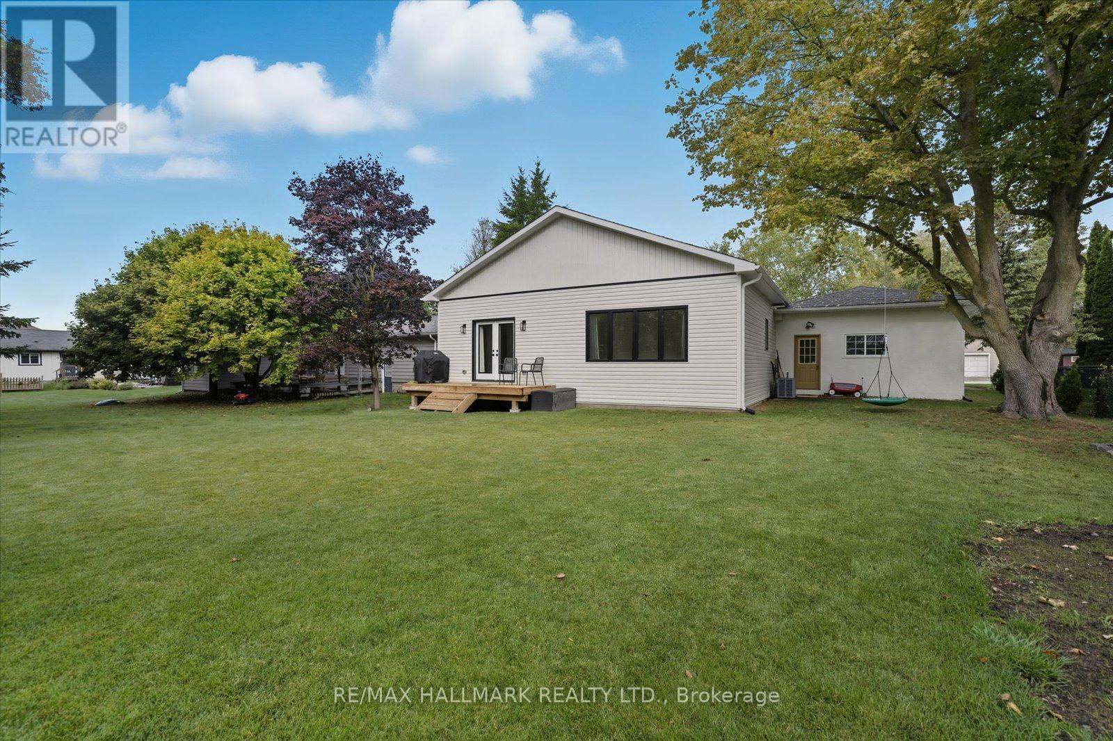 17 Mill Street, East Gwillimbury, Ontario  L0G 1M0 - Photo 46 - N12732492