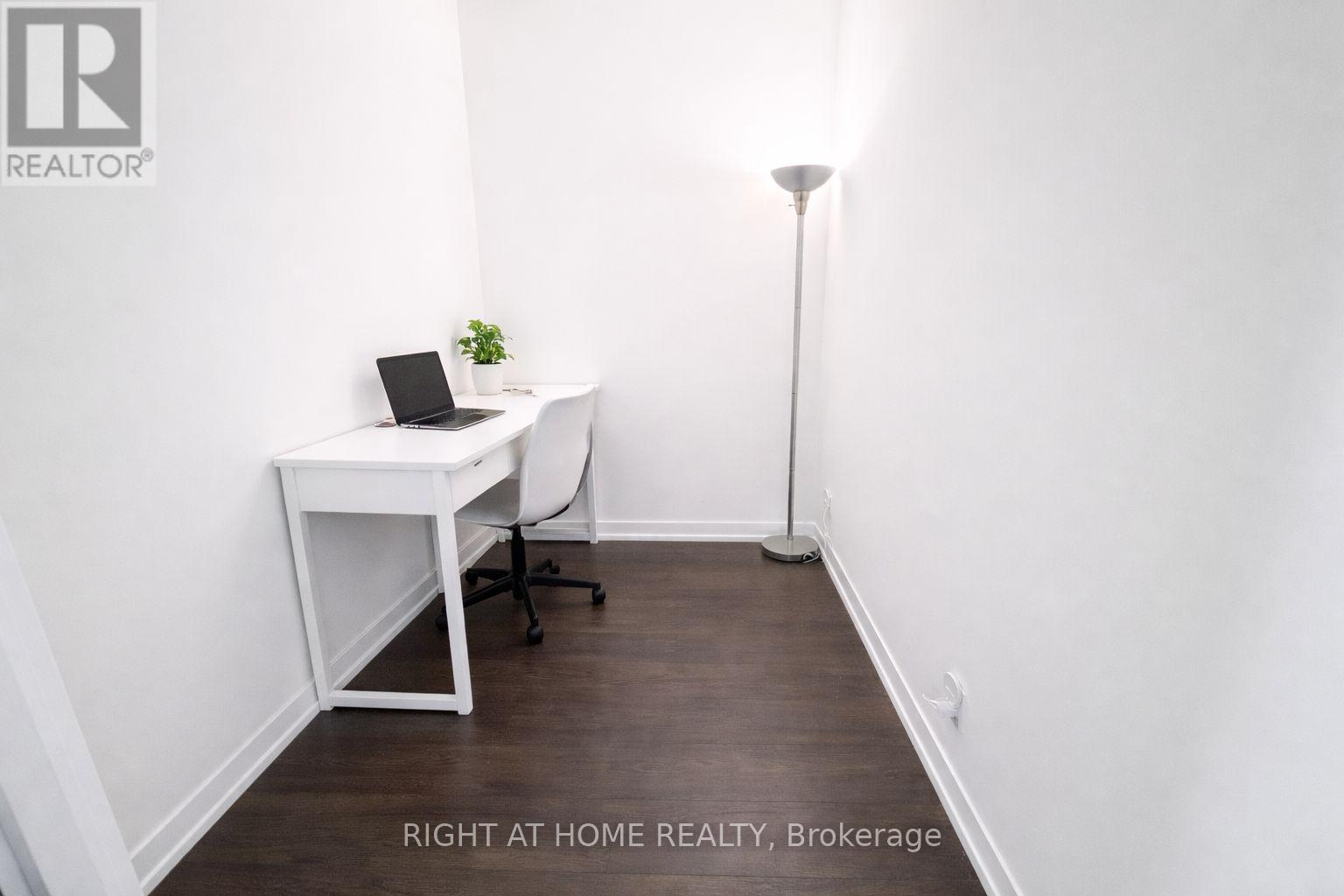 2201 - 950 Portage Parkway, Vaughan, Ontario  L4K 0J7 - Photo 11 - N12732542