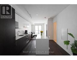 2201 - 950 PORTAGE PARKWAY, Vaughan, Ontario