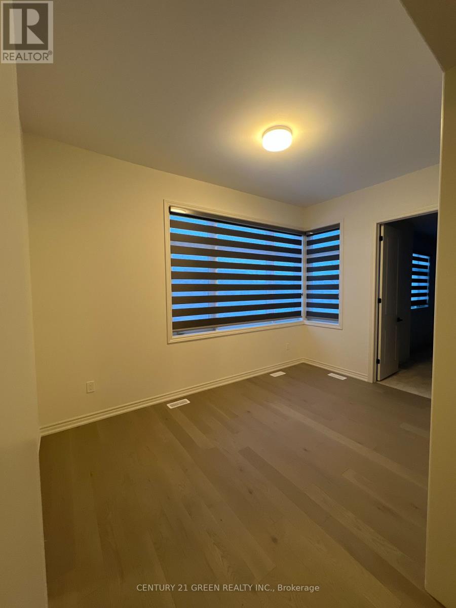 21 Marigold Boulevard, Adjala-Tosorontio, Ontario  L0G 1W0 - Photo 14 - N12732554