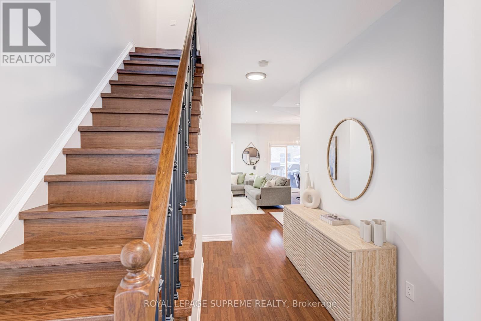 71 Luisa Street, Bradford West Gwillimbury, Ontario  L3Z 0P1 - Photo 4 - N12732566