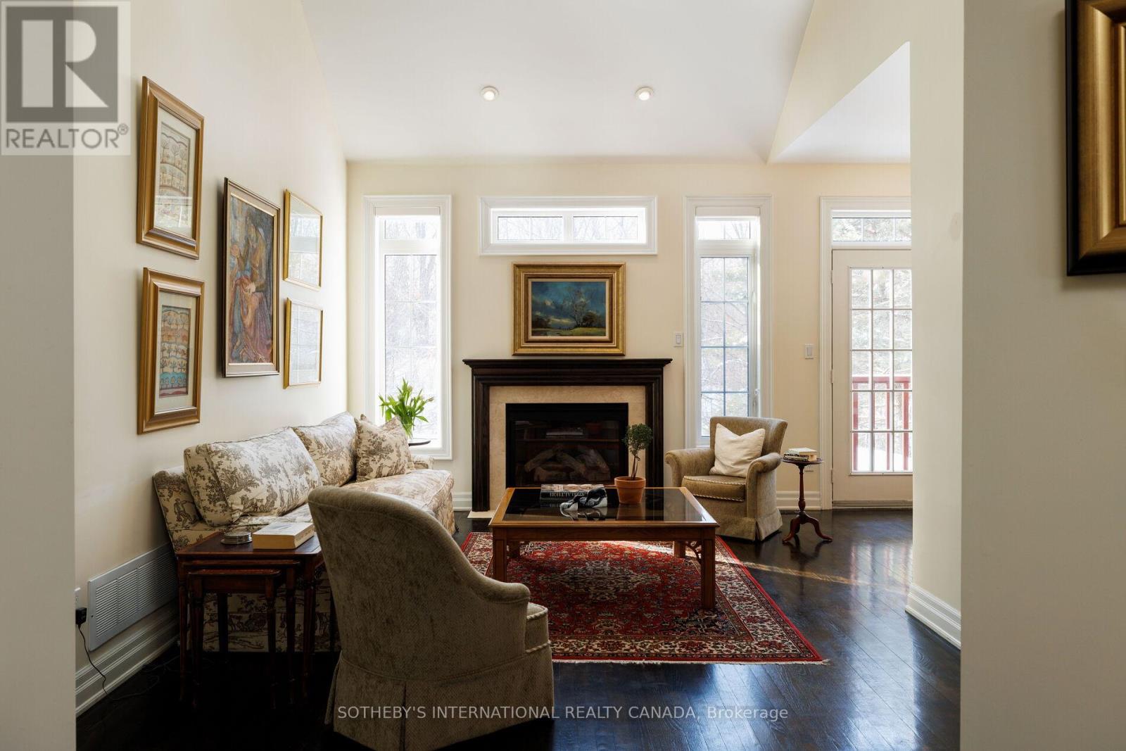 463 Crossing Bridge Place, Aurora, Ontario  L4G 7N1 - Photo 6 - N12732584