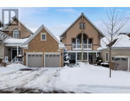 463 CROSSING BRIDGE PLACE, Aurora, Ontario