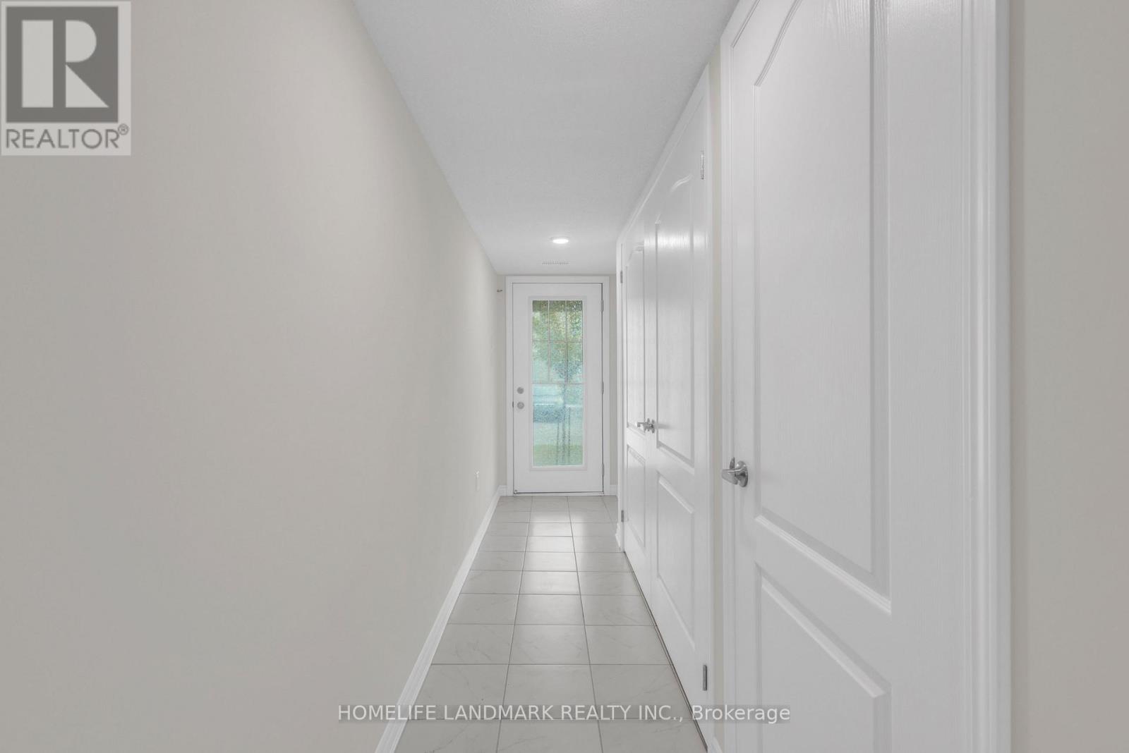 6 Spencer Boulevard, Wasaga Beach, Ontario  L9Z 0K1 - Photo 4 - S12732648