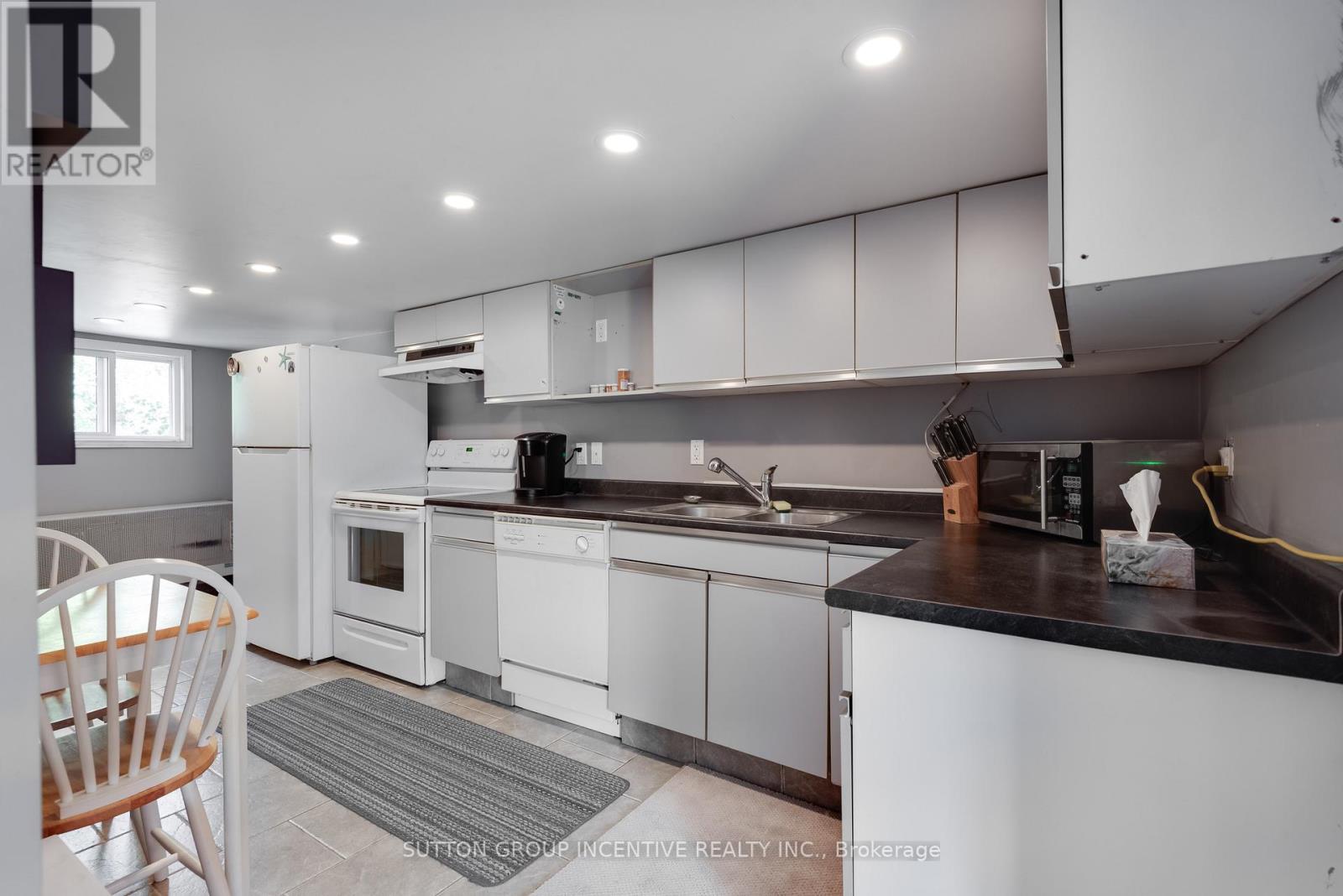 87 Dunlop Street, Orillia, Ontario  L3V 5P3 - Photo 26 - S12732658