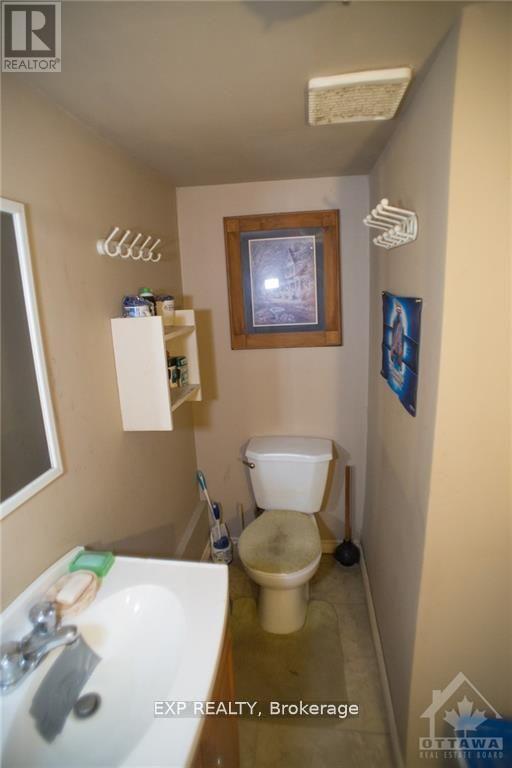 380 Fisher Street, North Bay, Ontario  P1B 2E1 - Photo 6 - X12650246