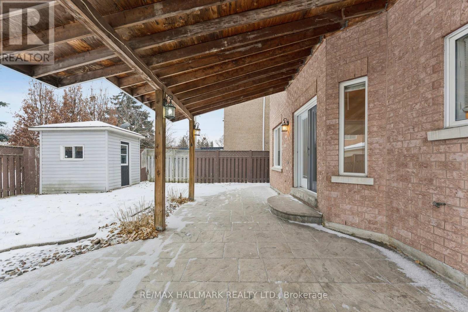 94 Olde Town Road, Brampton, Ontario  L6X 4X9 - Photo 49 - W12732500