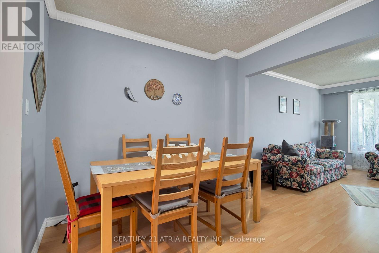 2616 Widemarr Road, Mississauga, Ontario  L5J 1M3 - Photo 11 - W12732502