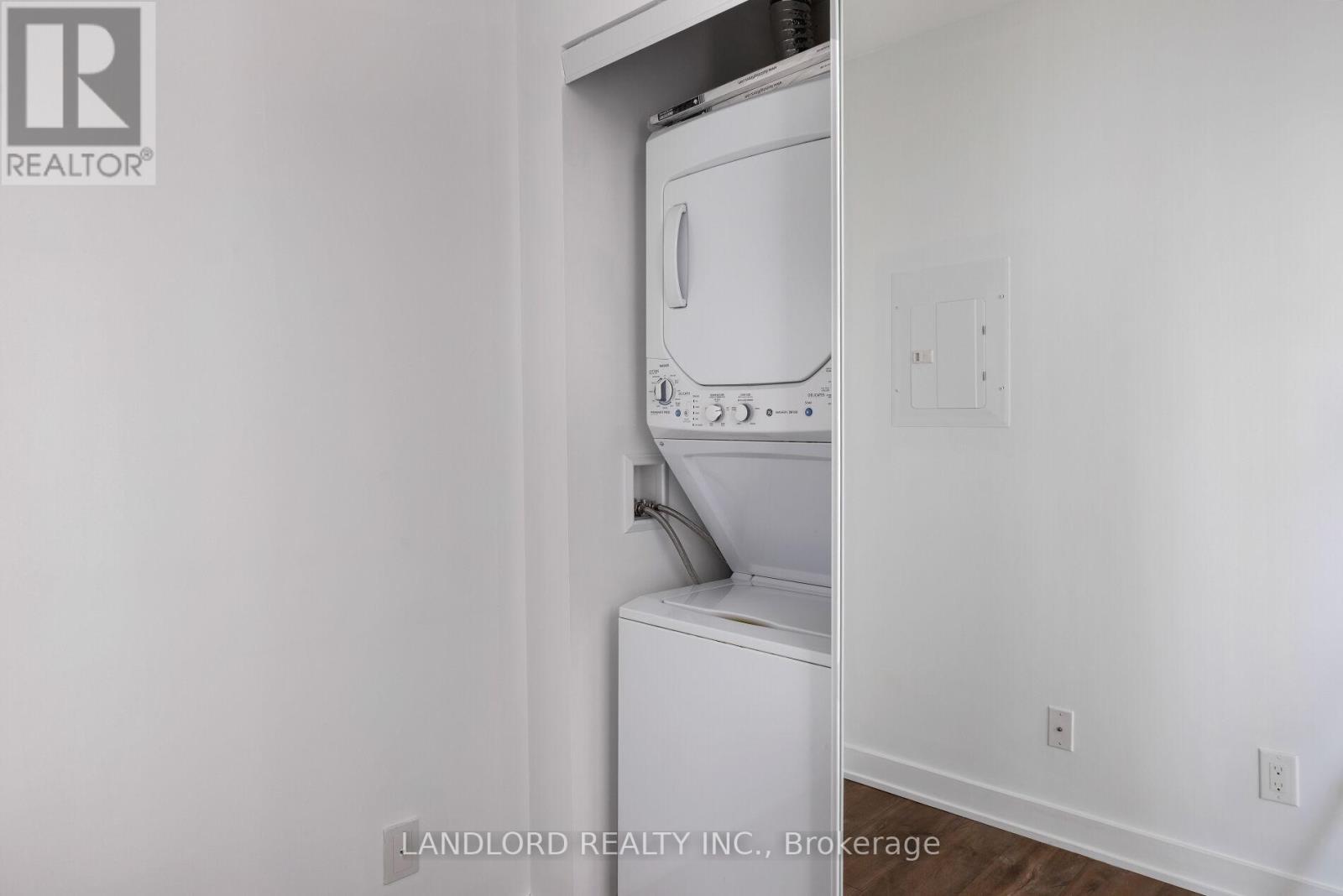 905 - 11 Superior Avenue, Toronto, Ontario  M8V 0A7 - Photo 24 - W12732536