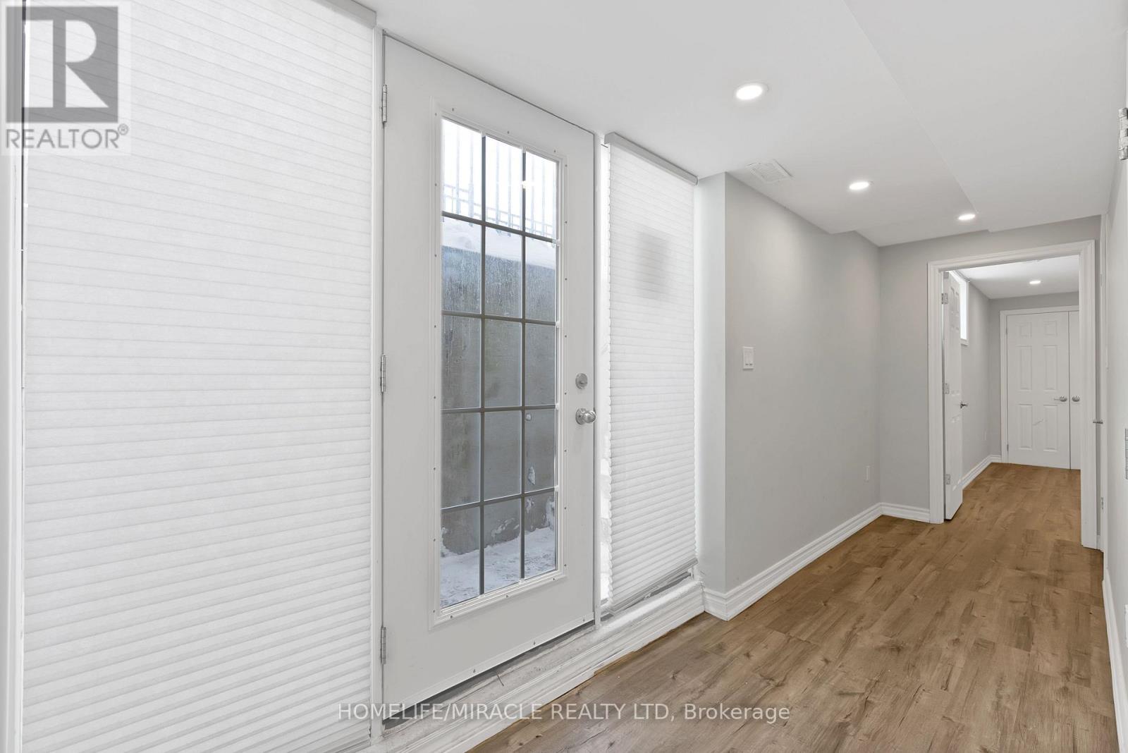 12 Ringway Road, Brampton, Ontario  L7A 4T4 - Photo 31 - W12732572