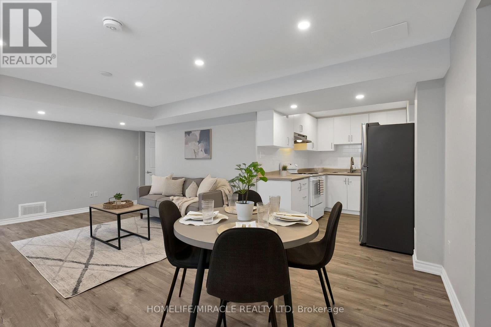 12 Ringway Road, Brampton, Ontario  L7A 4T4 - Photo 36 - W12732572