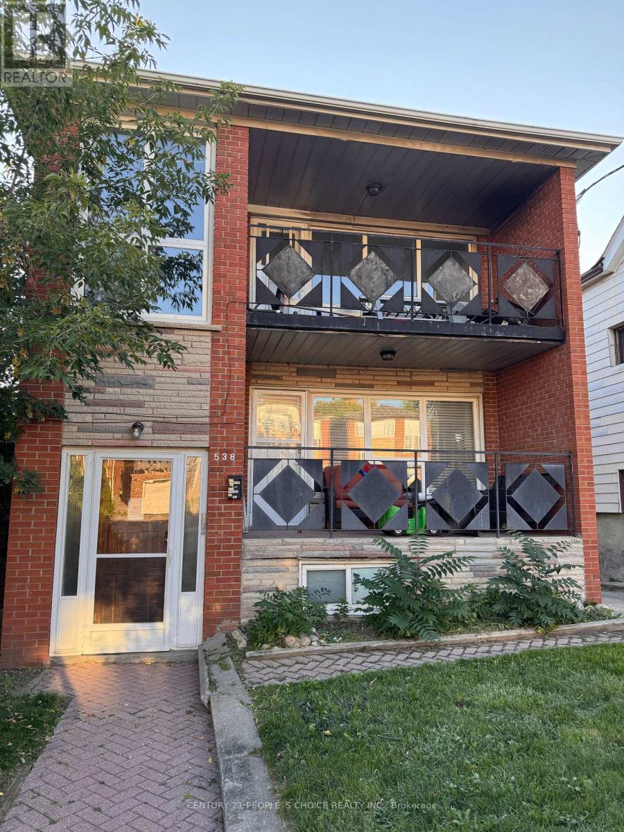 538 CALEDONIA ROAD, Toronto, Ontario