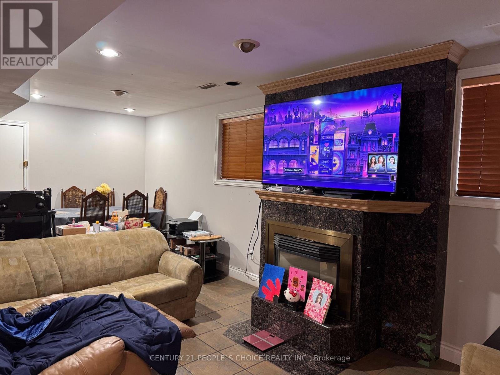 538 Caledonia Road, Toronto, Ontario  M6E 4V4 - Photo 13 - W12732602