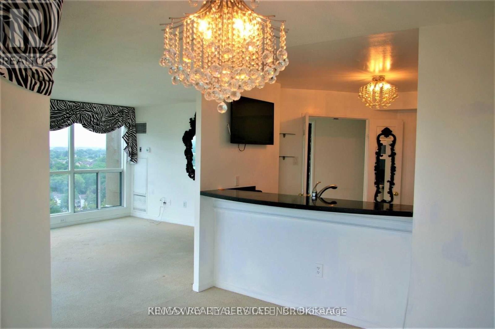 1403 - 2177 Burnhamthorpe Road W, Mississauga, Ontario  L5L 5P9 - Photo 10 - W12732618