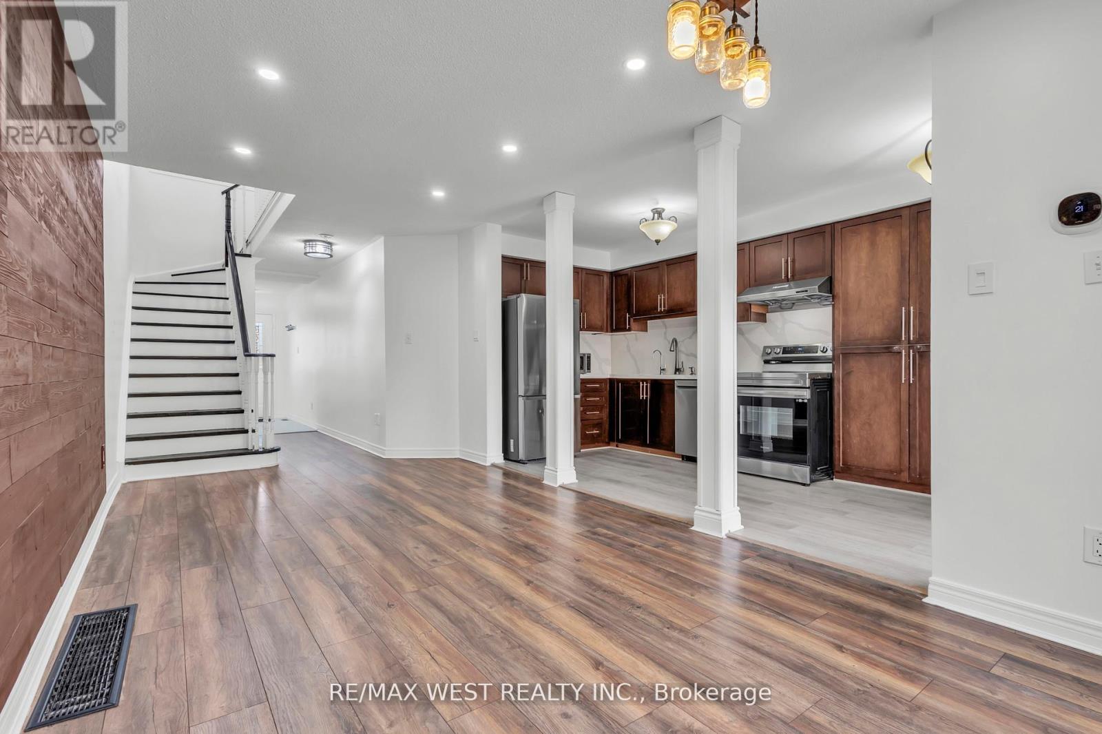 3865 Allcroft Road, Mississauga, Ontario  L5N 7E3 - Photo 10 - W12732640