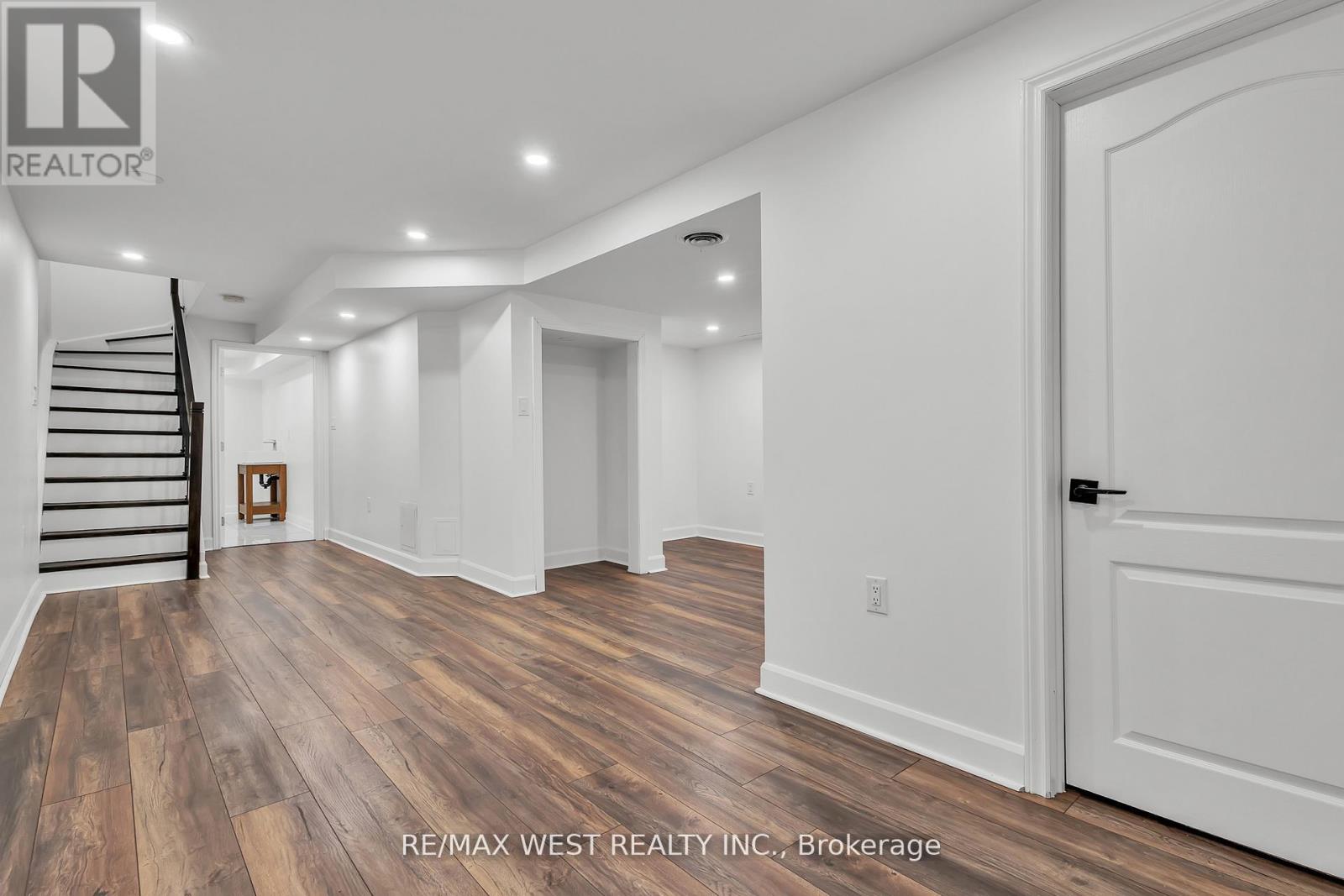 3865 Allcroft Road, Mississauga, Ontario  L5N 7E3 - Photo 27 - W12732640