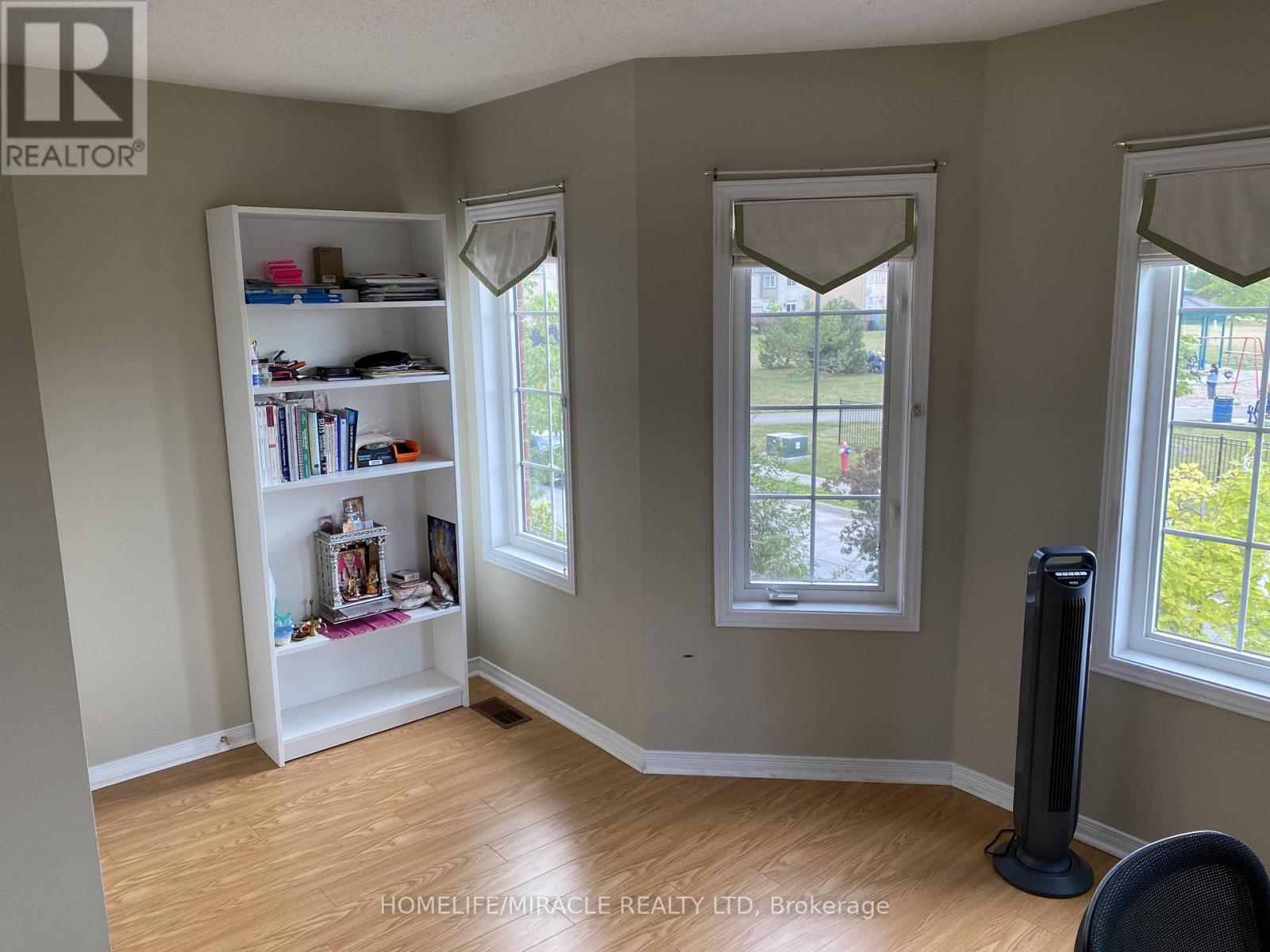 4 Sled Dog Road, Brampton, Ontario  L6R 0H8 - Photo 15 - W12732684