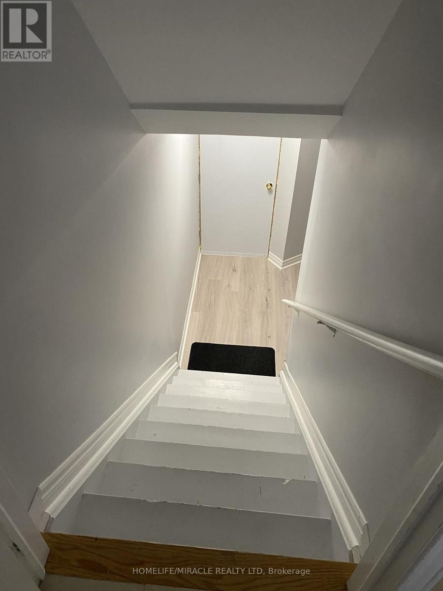 4 Sled Dog Road, Brampton, Ontario  L6R 0H8 - Photo 28 - W12732684