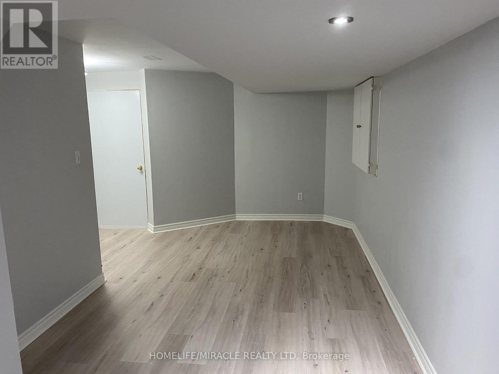 4 Sled Dog Road, Brampton, Ontario  L6R 0H8 - Photo 31 - W12732684