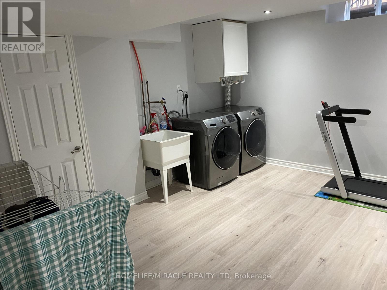 4 Sled Dog Road, Brampton, Ontario  L6R 0H8 - Photo 37 - W12732684