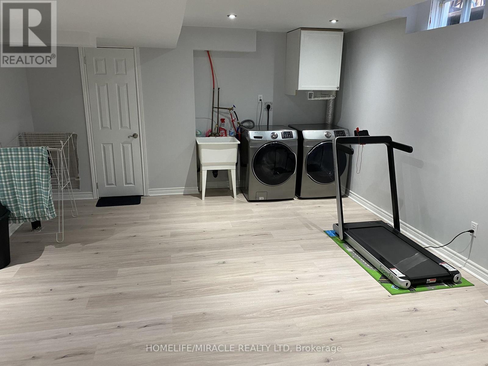 4 Sled Dog Road, Brampton, Ontario  L6R 0H8 - Photo 40 - W12732684