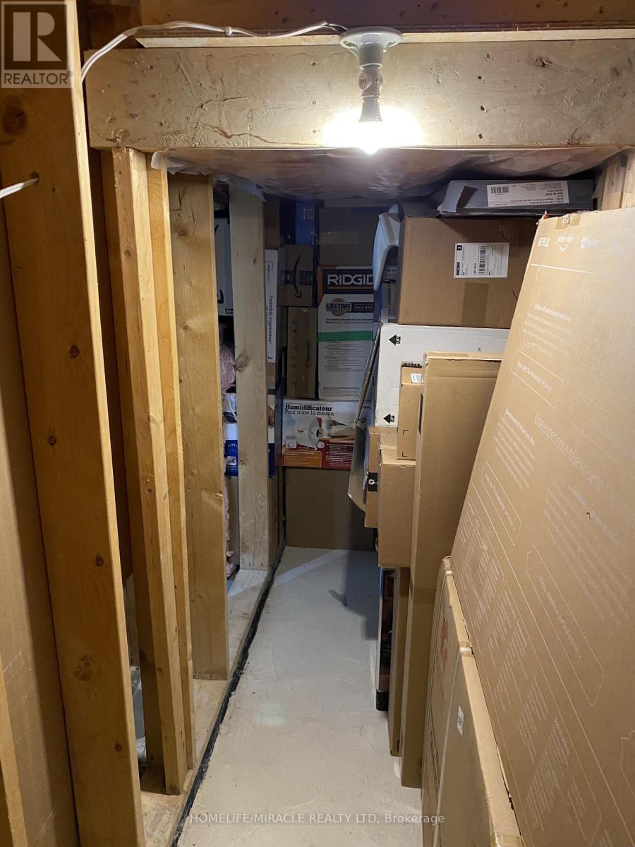 4 Sled Dog Road, Brampton, Ontario  L6R 0H8 - Photo 44 - W12732684