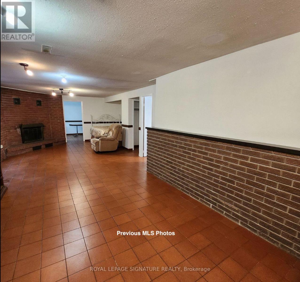 Bsmt - 2675 Sherhill Drive, Mississauga, Ontario  L5J 3Z2 - Photo 2 - W12732694