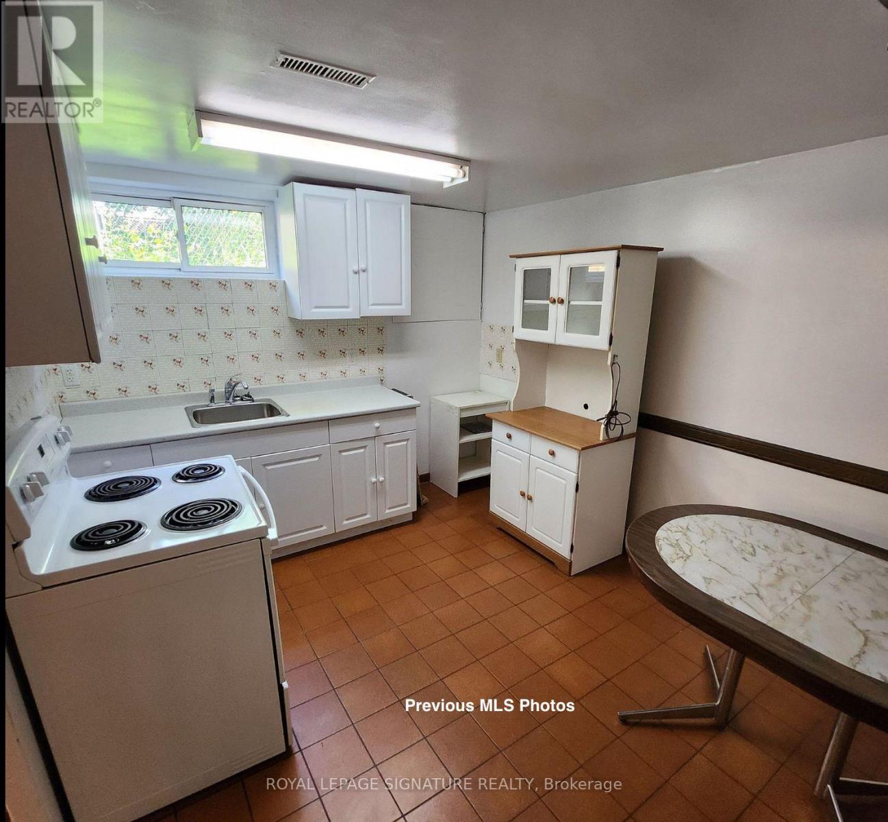 Bsmt - 2675 Sherhill Drive, Mississauga, Ontario  L5J 3Z2 - Photo 7 - W12732694