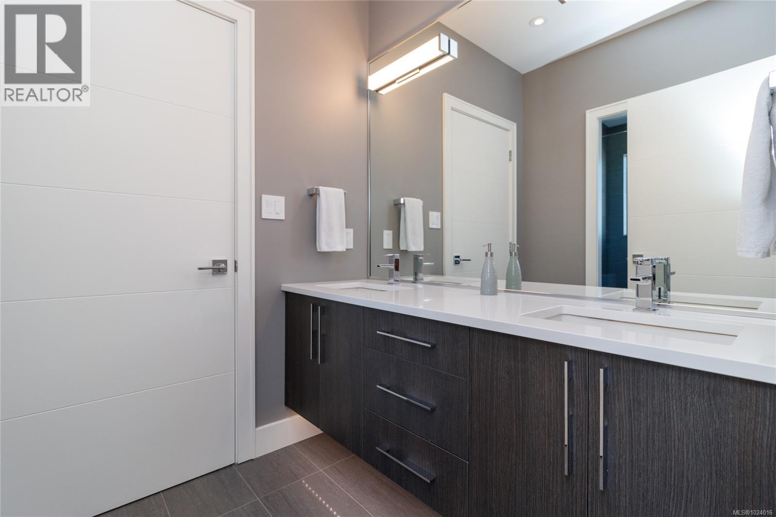 2713 Goldstone Hts, Langford, British Columbia  V9B 0A9 - Photo 43 - 1024016