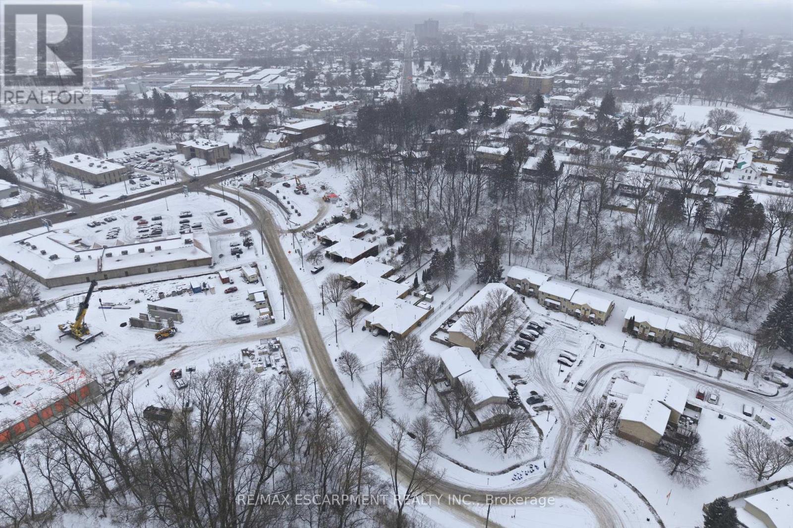 31 Galileo Boulevard, Brantford, Ontario  N3R 7Y3 - Photo 45 - X12732496