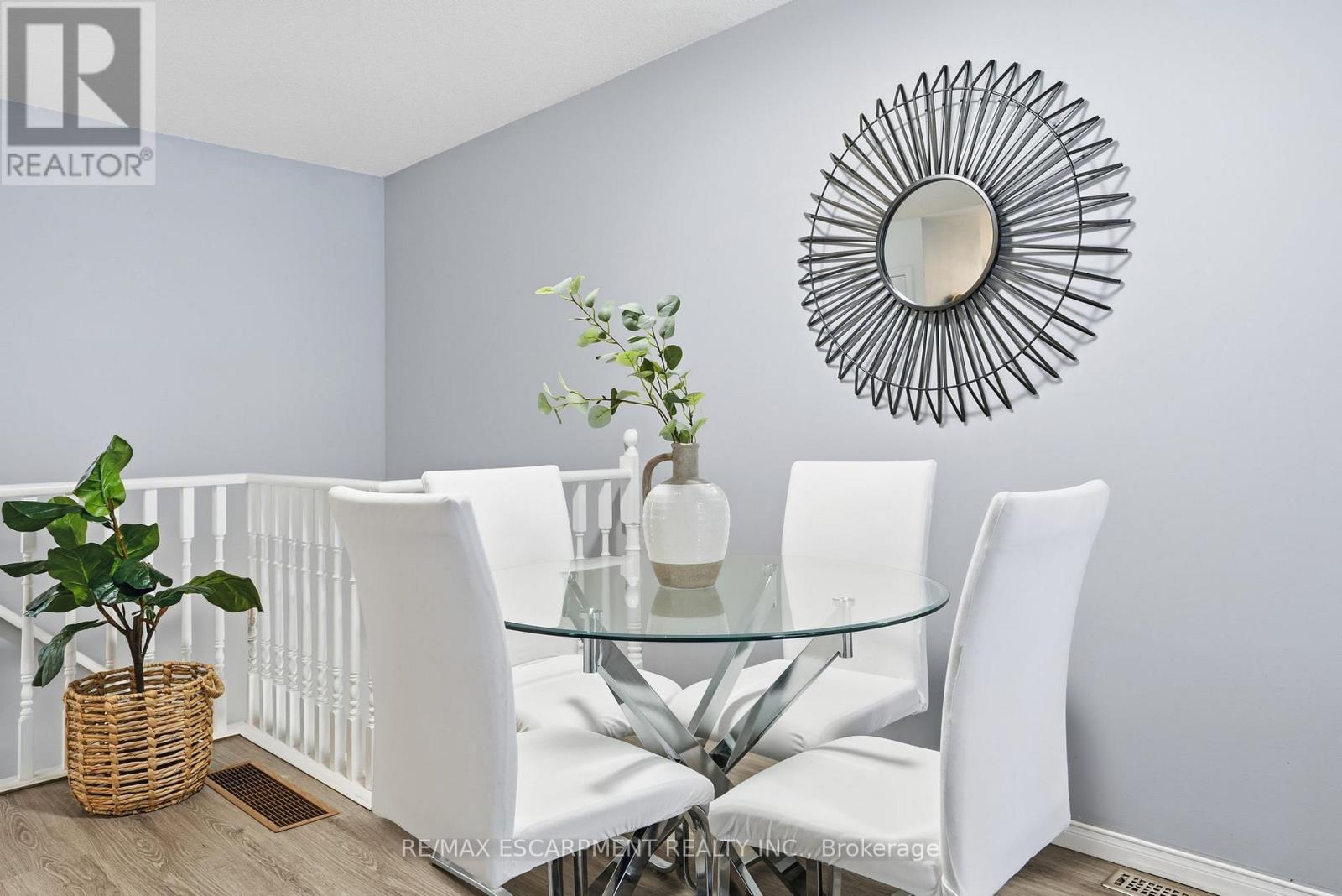 31 Galileo Boulevard, Brantford, Ontario  N3R 7Y3 - Photo 7 - X12732496