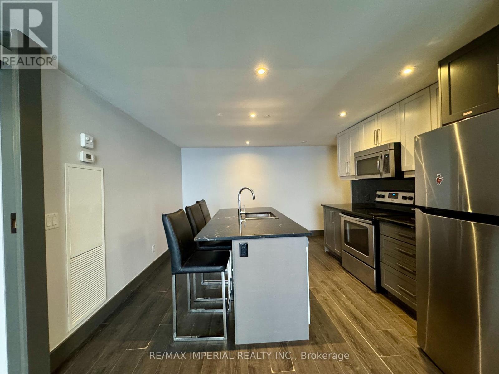 N2704 - 330 Phillip Street, Waterloo, Ontario  N2L 3W9 - Photo 13 - X12732522