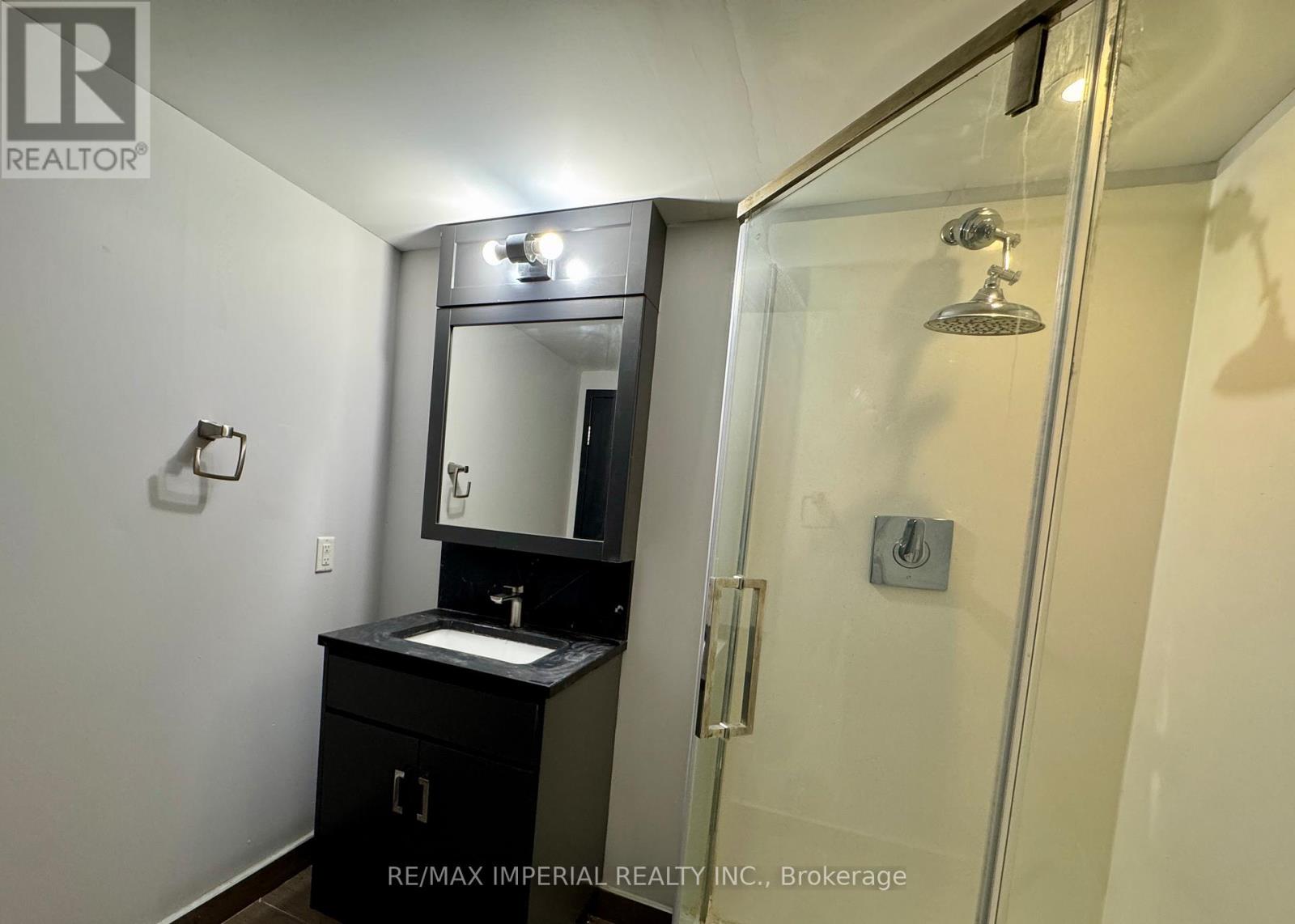 N2704 - 330 Phillip Street, Waterloo, Ontario  N2L 3W9 - Photo 23 - X12732522