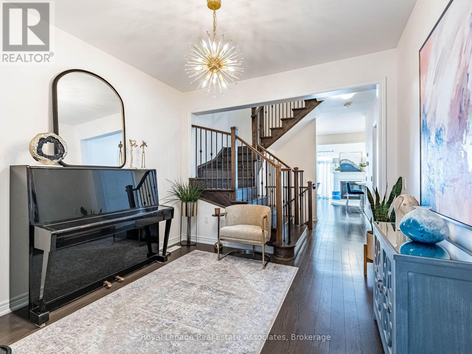 18 Heming Trail, Hamilton, Ontario  L9K 0J8 - Photo 6 - X12732530