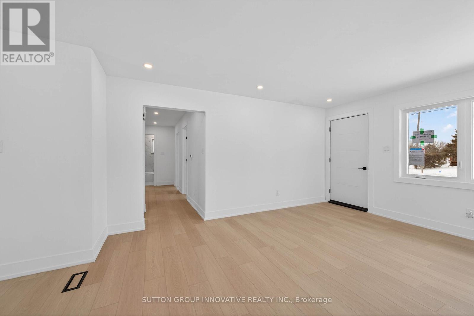 124 Corman Avenue, Hamilton, Ontario  L8G 3W4 - Photo 11 - X12732562