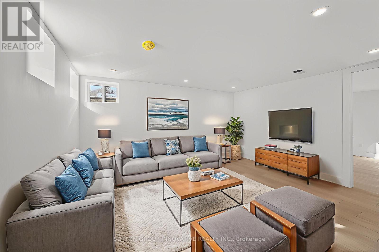 124 Corman Avenue, Hamilton, Ontario  L8G 3W4 - Photo 47 - X12732562