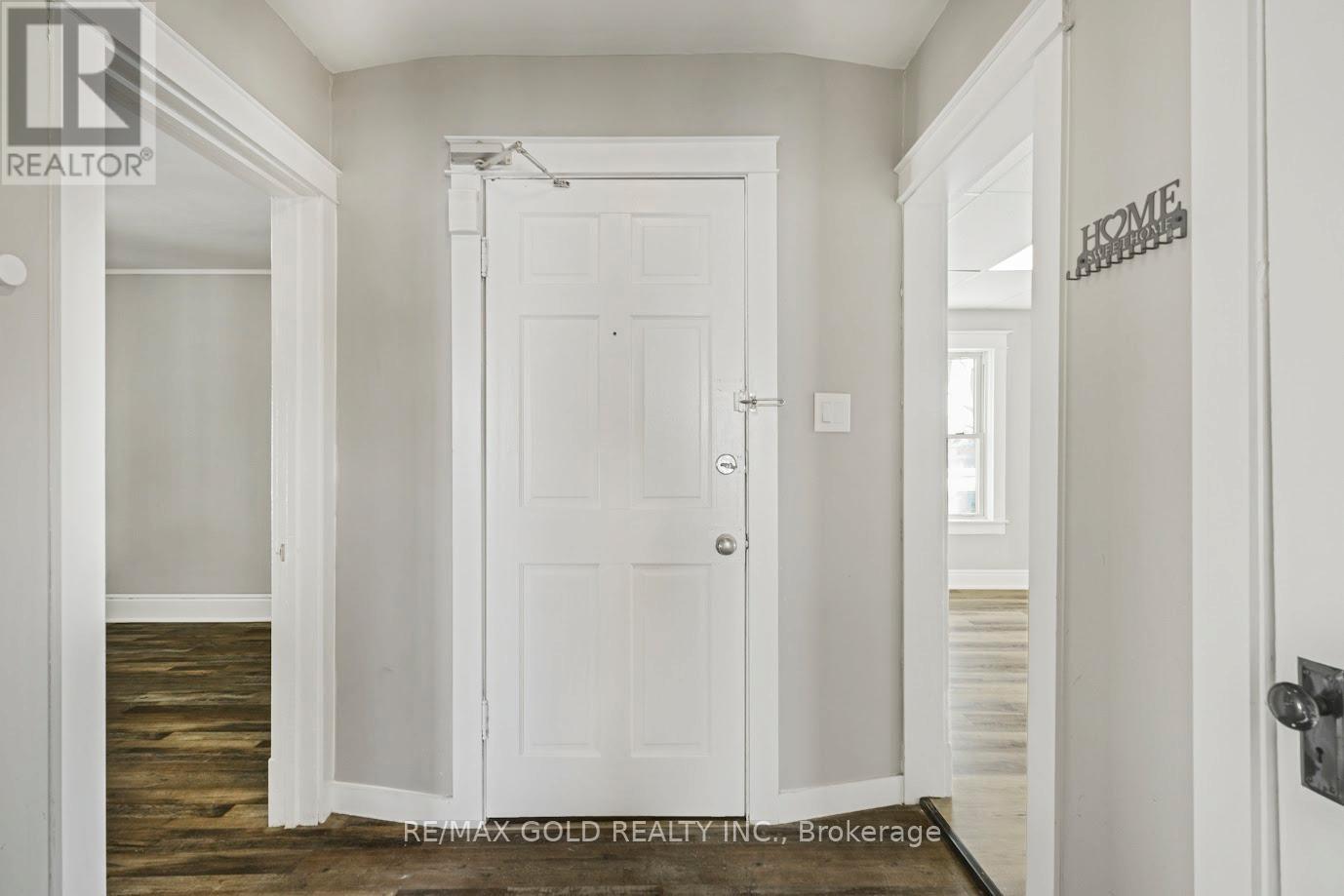 2 - 23 Avenue Place, Welland, Ontario  L3B 4B2 - Photo 5 - X12732588