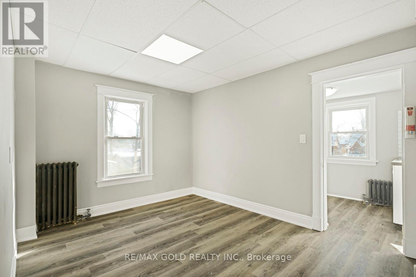 2 - 23 Avenue Place, Welland, Ontario  L3B 4B2 - Photo 6 - X12732588