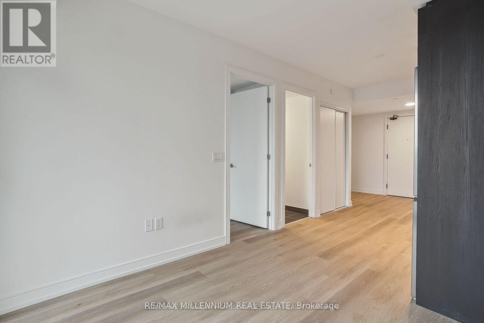 329 - 1 Jarvis Street, Hamilton, Ontario  L8R 3J2 - Photo 11 - X12732604