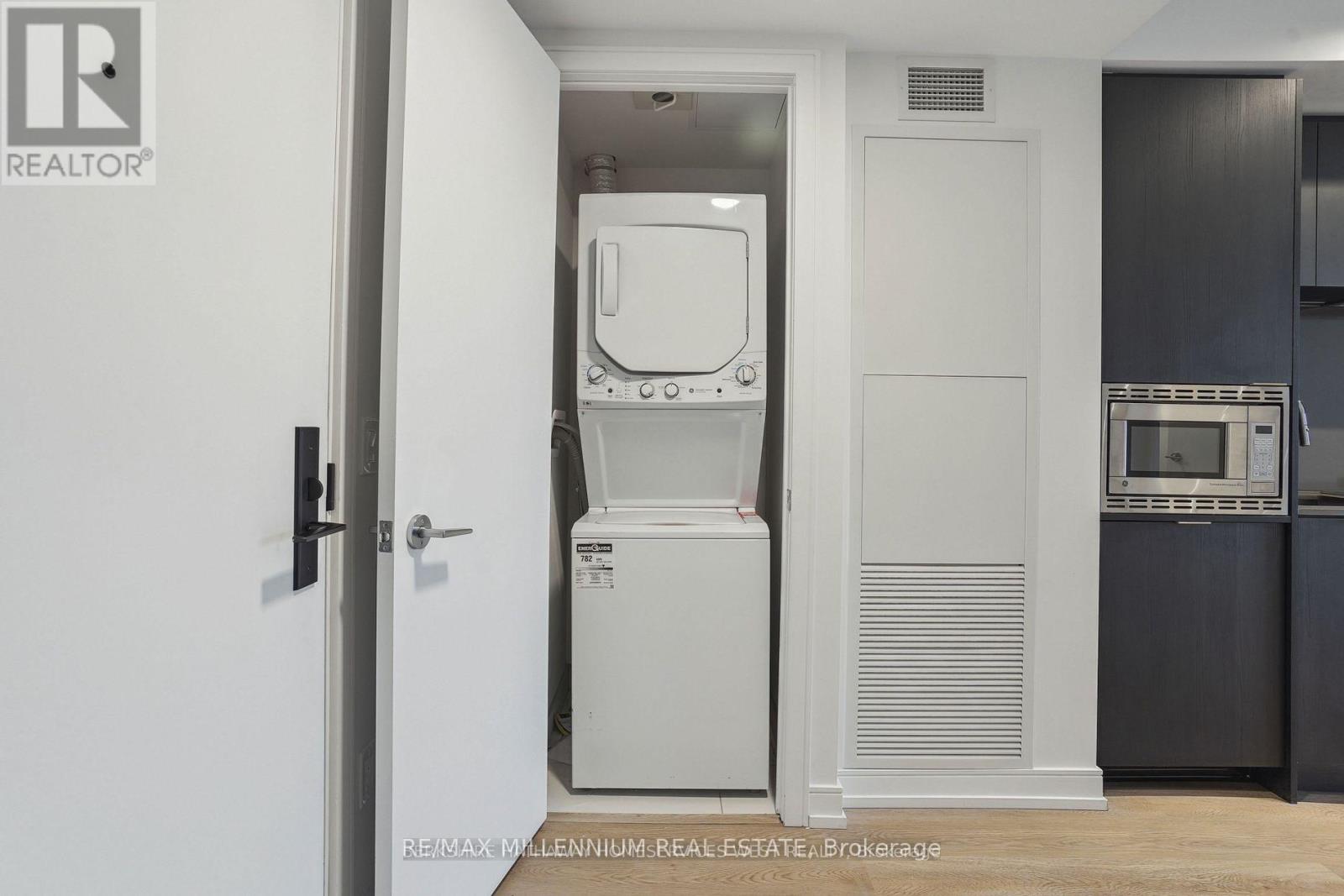 329 - 1 Jarvis Street, Hamilton, Ontario  L8R 3J2 - Photo 19 - X12732604