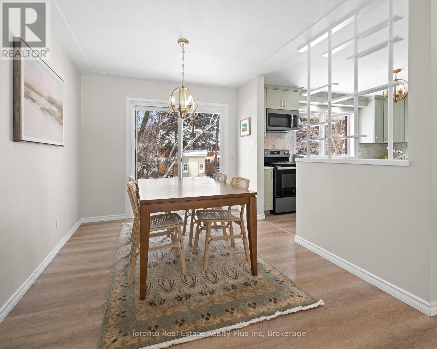 528 Greenbrook Drive, Kitchener, Ontario  N2M 4K6 - Photo 11 - X12732670